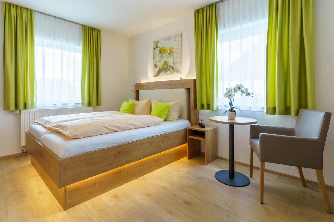 Hotel Rosenstein Heubach  Exteriör bild